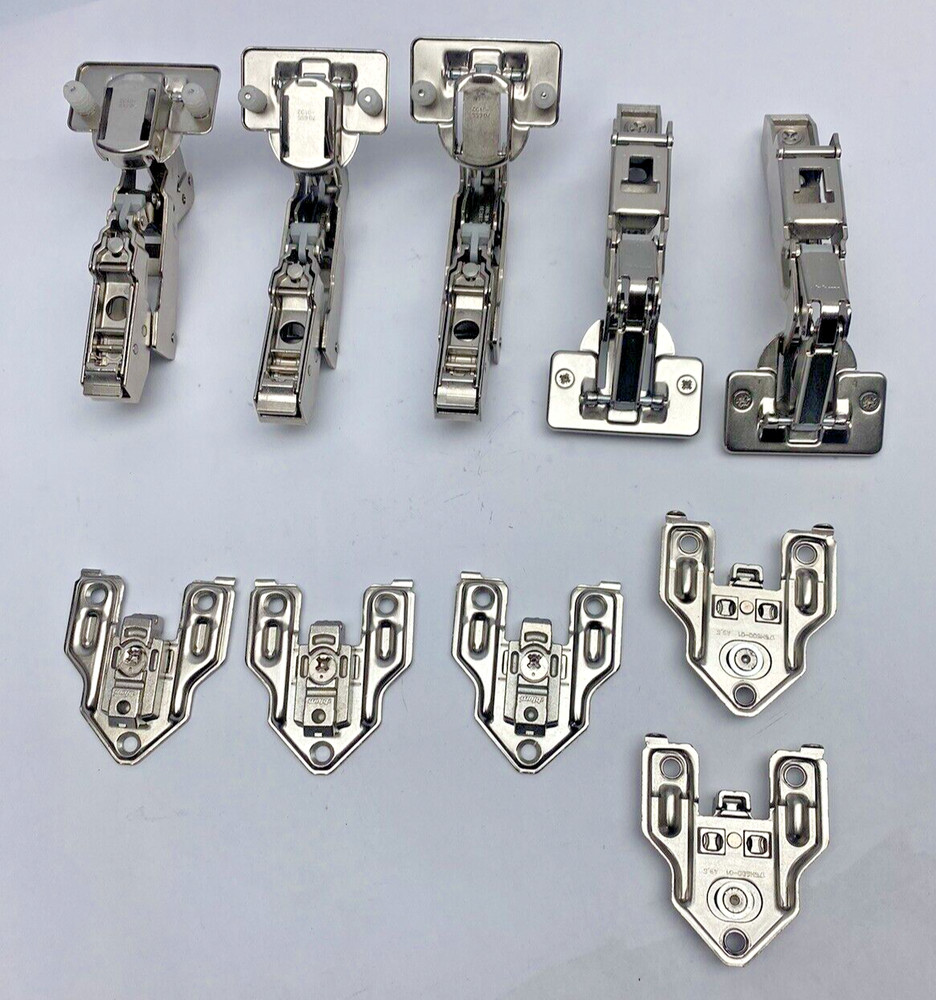 Lot Of 5, 70.655-0102 Blum Clip-Top Cabinet Hinges Overlay Whit Mounting Plate