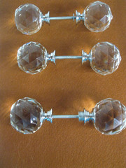 6 Crystal Ball Facet Knobs Elegant Glass Pulls for Drawers & Cabinets 1.5″
