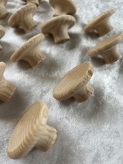 18 Unfinished Wooden Cabinet / Drawer Knobs app. 1-3/4″ X 1″ Home Decor