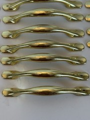 Gold Drawer Cabinet Handles Pulls Hardware Shiny W/Screws Lot Of 38 4.5”