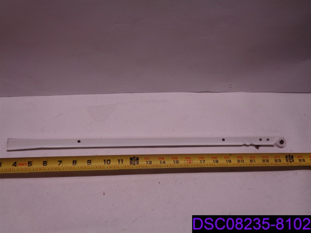 Qty = 17: Left and Right Drawer Slides White. See Description for Details