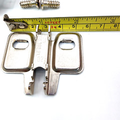 Mepla 130° Clip Cabinet Hinge 358 B & Mounting Plate Overlay Self-Closing Screws