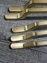 Goo-Ki 6 Pack Light Brushed Brass Cabinet Handles Drawer Pulls – 5.04″ c-c…