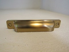 Richelieu Cabinet Pull 128mm 5 1/32-in Champagne Bronze BP8716128CHBRZ Metal