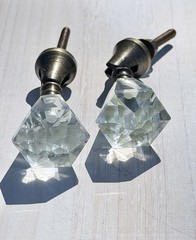 1 Antique Brass Clear Glass Teardrop Cabinet Drawer Pulls Diamond Cut Vintage
