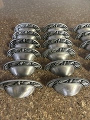 Lot of 25 Pre-owned Pewter Cup Cabinet Pulls 3″ Beautiful Swirl