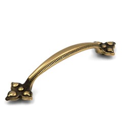 Belwith Keeler Spanish Sherwood Antique Brass 5″cc Cabinet Handle Pulls P3022-07