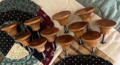 Lot of 11 Eleven Round Wood Cabinet Drawer Knobs Pulls Approx 1.5″x 1″