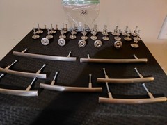 USED AMEROCK (26) CABINET KNOBS (7) PULLS
