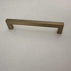Miseno MCPPZ005 5″ Center Style Cabinet Pull- Champagne Bronze