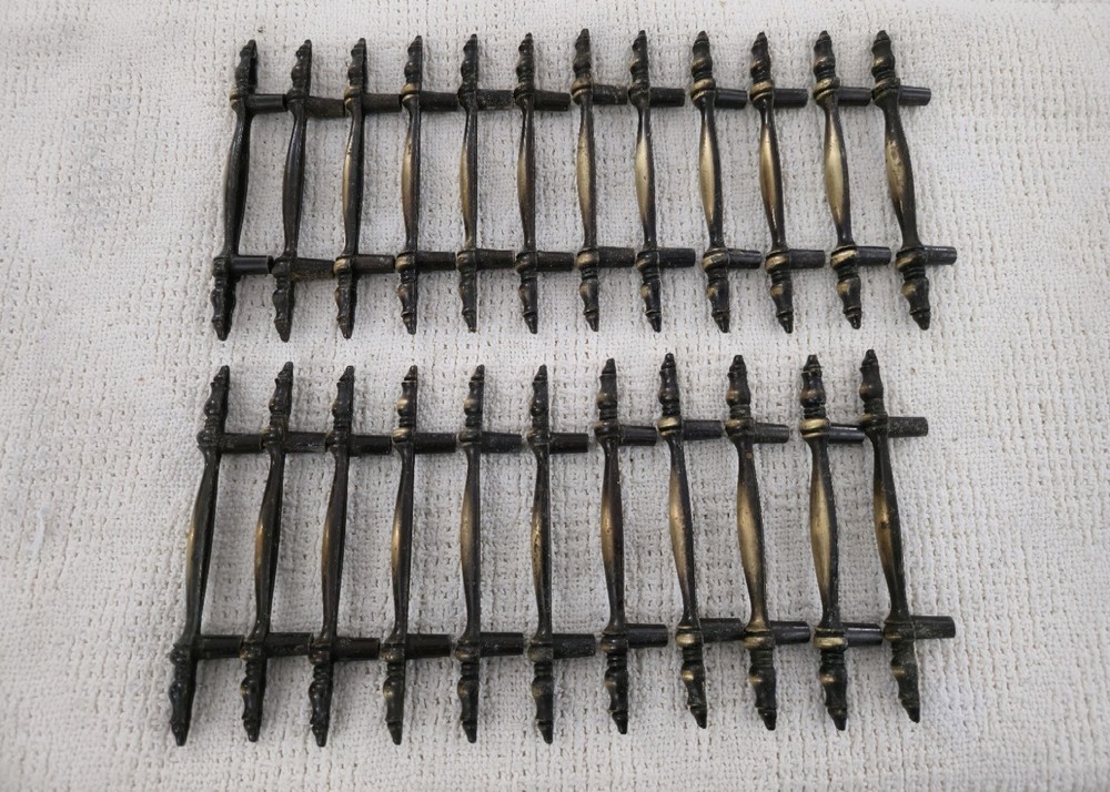 LOT 23 Amerock Carriage House Antique Brass Cabinet Cupboard Drawer Handles!