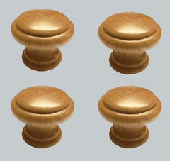 Pack Of 10 x Edwardian Style Varnished Beech Wooden Wardrobe / Cupboard Knobs