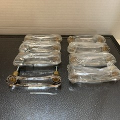 8 Clear Glass Cabinet Dresser Pulls. See Pictures For Measurements