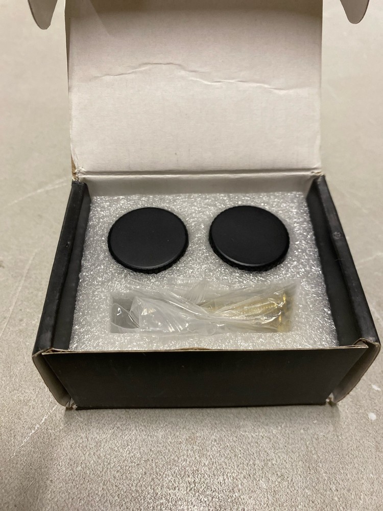 SALISENG – Matt Black Kitchen Cabinet Knob, 2 Pack Solid Brass Pulls, 1-1/10