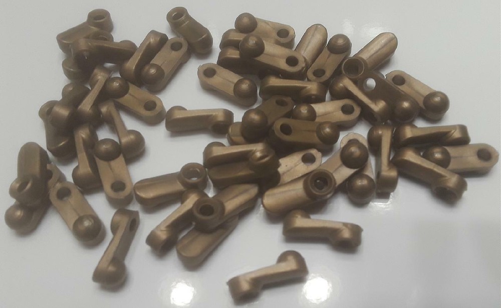 *60 NEW VINTAGE CABINET GLASS RETAINER CLIPS MADE STRONG IN THE USA 1/8″ OFFSET
