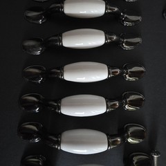 Vtg 20 Wht Porcelain & Gun Metal Gray Spoon Foot Cabinet Pulls 5″ Long 3″Centers