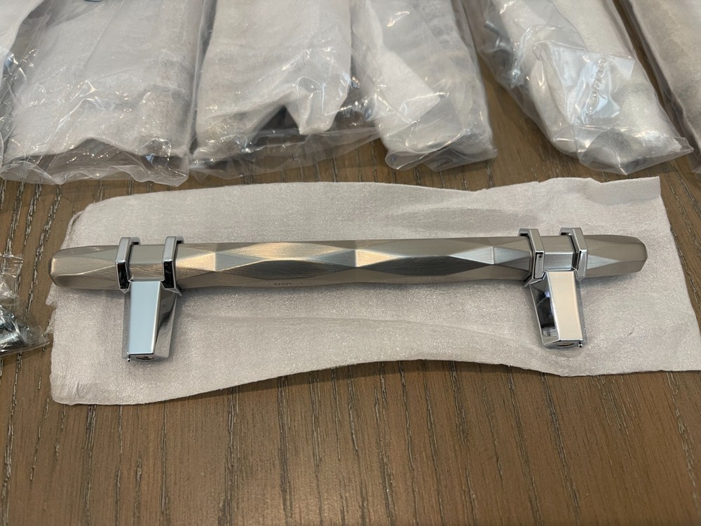 NEW Lot of 8 Amerock London 5 1/16″ Cabinet Pulls Chrome/Satin Nickel