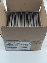 Case Of Accuride C3832 – E8P Drawer Slides 100 lb 10 Pair