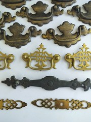 Vintage lot of 20 Brass & Metal Drawer Pulls Knobs Assorted Salvage