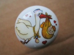 LIMOGES FRANCE 1 1/4″ PORCELAIN STORK with BABY CABINET DOOR / DRAWER PULL KNOB