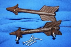 Rustic Arrowhead Design Cast Iron Pull Handle 6 1/4″, 4″ center space ~ HW-67