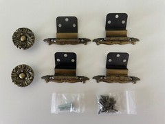 VTG Antique Brass Finish 3/8″ Inset Cabinet Hinges (4) W/ Screws Plus 2 Knobs