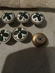 Lot Of 8 Ceramic And Metal Flower Cabinet Knobs