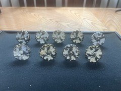 LOT OF NINE MCM WHITE AND BRASS FLOWER DRAWER PULL KNOBS FROM THE 1960’S AMEROCK
