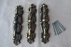 Vintage Amerock Lot of 3 Cabinet Drawer Door Handles Pulls 4142 Back Plates 4132
