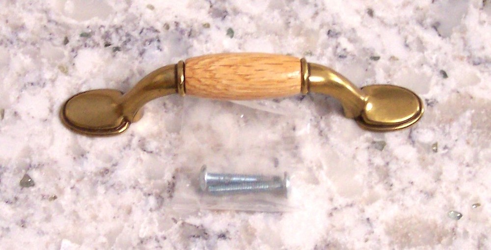 Allison Amerock Antique Brass Cabinet Handle Pull Oak Wood Center BP76245OB