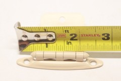 Lot of 14 NOS Vintage Cream Painted Cabinet Cupboard Door Hinge 3/8″ Inset C4