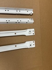 Drawer slides, 20 1/8″ cabinet, white, 3/4 ext, with P-bend 260 brackets