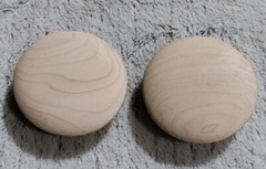 2 WADDELL 3″ ROUND UNFINISHED MAPLE WOOD CABINET / DRAWER KNOBS, NO.921 VINTAGE