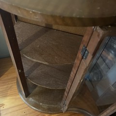 DEFECTIVE other see details Vintage Curio Cabinet With Curved Front Appr G3D
