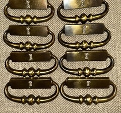 Lot Of 14 Vintage MCM Drawer Pulls w/ Keyhole Cast Pot Metal + 33 Brass Screws