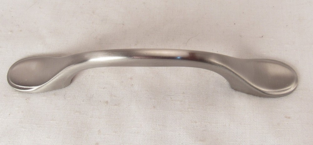Satin silver chrome traditional drawer pull 5″ LONG 3″ Hole center NOS sku78
