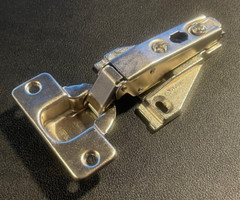 MEPLA 140 M Hinge • GERMANY • w/FF plate 04 • 1/2″ overlay • 140M, 135, 346.290