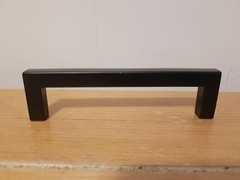 Generic Black 4″ x 1 1/8″ Cabinet Pulls, comes with 26!