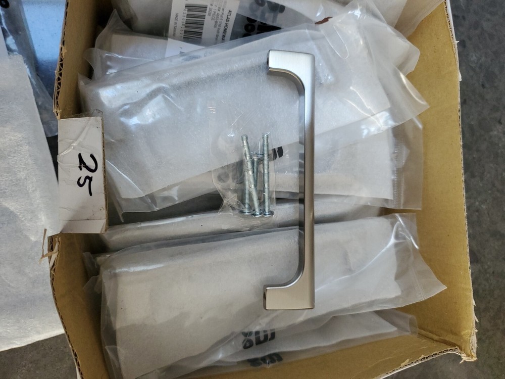 LOT OF 25 !!! Atlas A653-BRN Whittier Pull 5 1/16 Inch (c-c) – Brushed Nickel