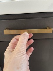 Lot of 10 New Brushed Brass Gold 5.5” Drawer Pulls 5″ Center to Center Modern