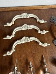 Cabinet/ Doors/ Drawers Handles And Knobs Lot Of 13