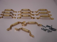 LOT OF 12 Amerock Type? Allison? 3 Inch Center to Center Handle Cabinet Pulls