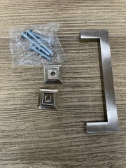 Lot of 7 Rusticware 994SN Modern 4″ Center Square Handle Pull/Backplates -READ-