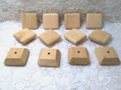 Wood Cabinet Knob Lot ~ 12 NEW UNFINISHED ~ Oak ~ Square 2W”x 2W” x 0.75″H
