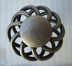 Liberty Hardware PN9010-AP-C Pewter Large Wire Cabinet Hardware Knob 1.63 in.