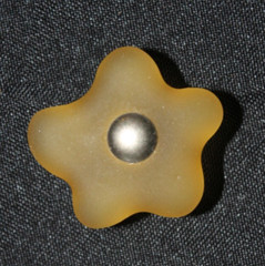 Lot of 4 Valli & Valli 1.5″ Abstract Star Cabinet Knob Yellow Glass & S. Nickel