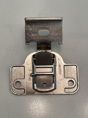 AMEROCK 21101-3 Cabinet Hinge Self Closing 09U Plate 7/16″ OL AMEROCK USA