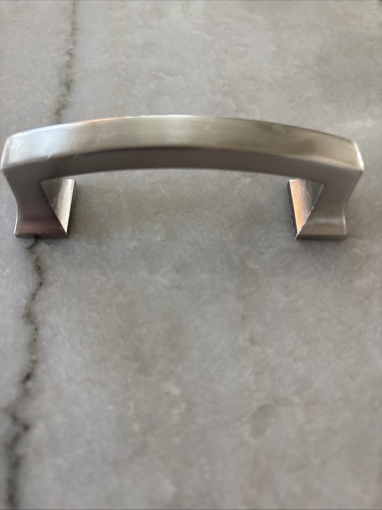9 Stainless Steel Drawer pulls Very Heavy Duty Quality 3.5 In (3in Hole To Hole)