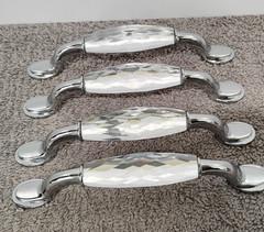 4 Crystal Cabinet Handles Pulls Chrome Silver Glass Handle.(00)