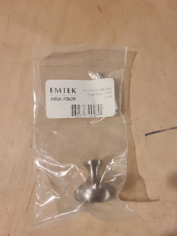Emtek 86014 U15 Providence Knob 1 1/4″ Solid Brass in Satin Nickel